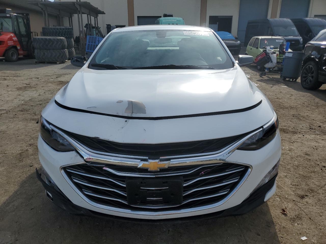 2022 Chevrolet Malibu - Image 5