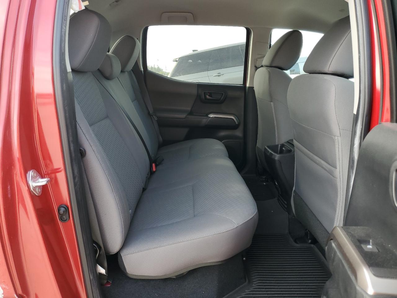 2022 Toyota Tacoma - Image 10