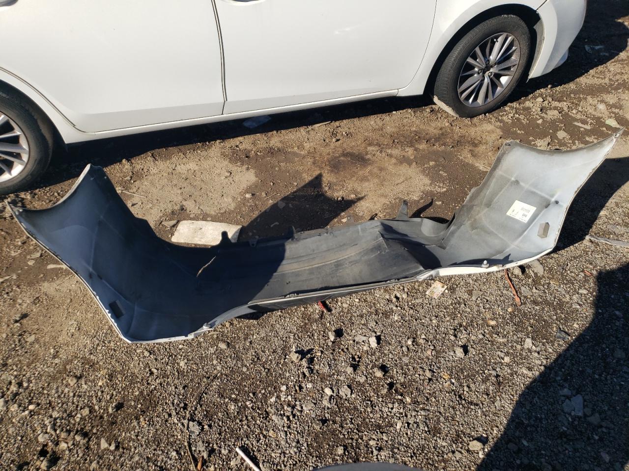 2014 Toyota Corolla L VIN: 5YFBURHE5EP158493 Lot: 85233774