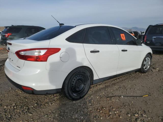  FORD FOCUS 2014 Белы