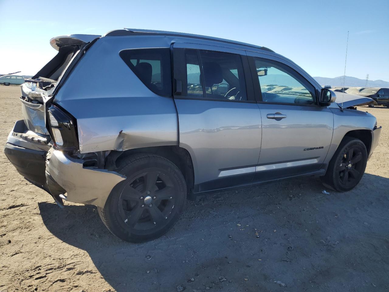 VIN 1C4NJCEB0ED905966 2014 JEEP COMPASS no.3