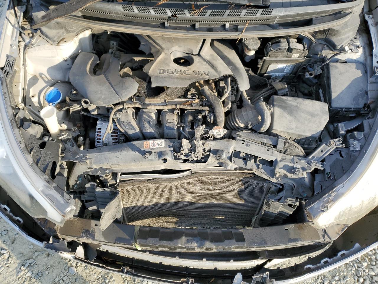 2015 Kia Forte - Image 11