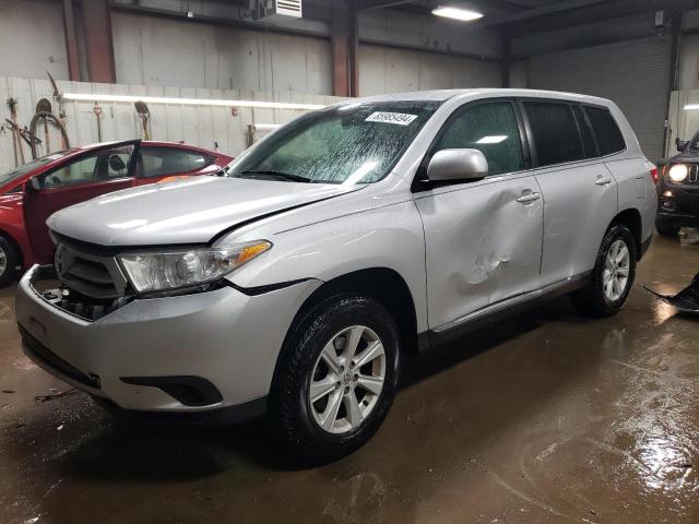  TOYOTA HIGHLANDER 2013 Srebrny