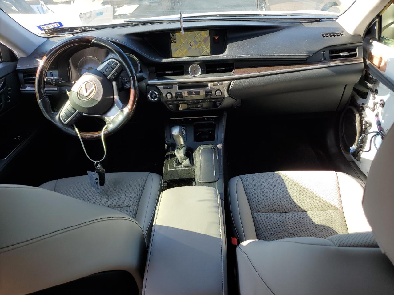 2017 Lexus ES - Image 8