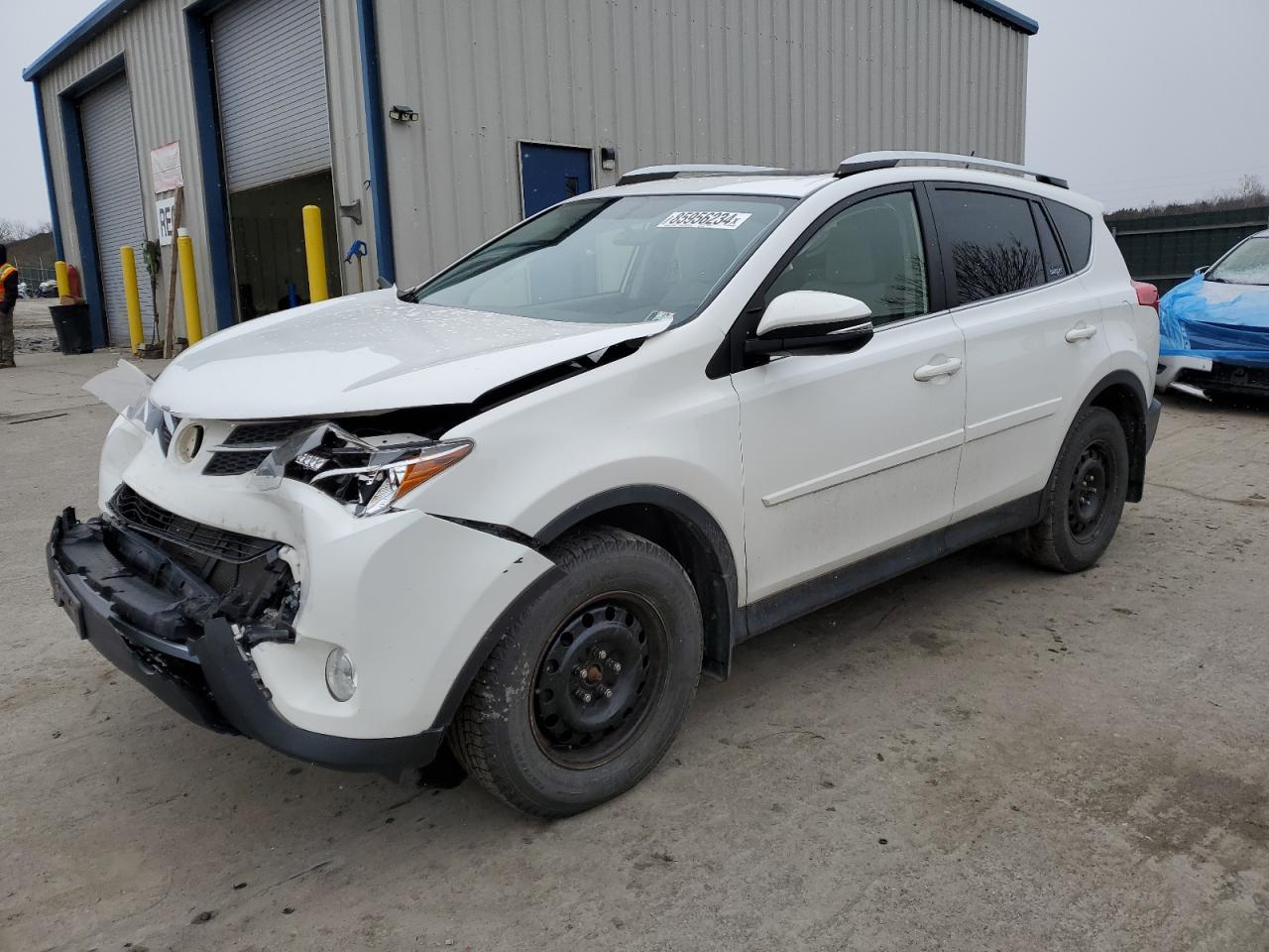 VIN JTMRFREV7FD118790 2015 TOYOTA RAV4 no.1