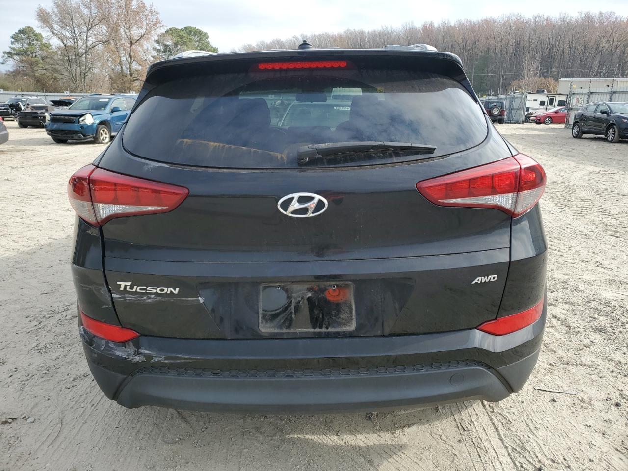 2017 Hyundai Tucson - Image 6