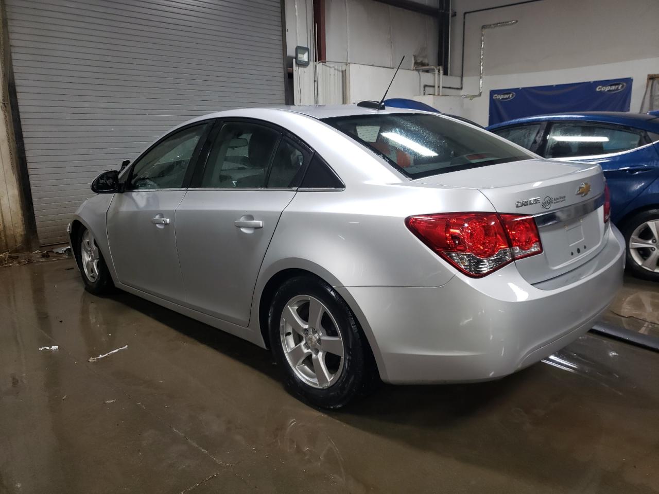 2016 Chevrolet Cruze - Image 2