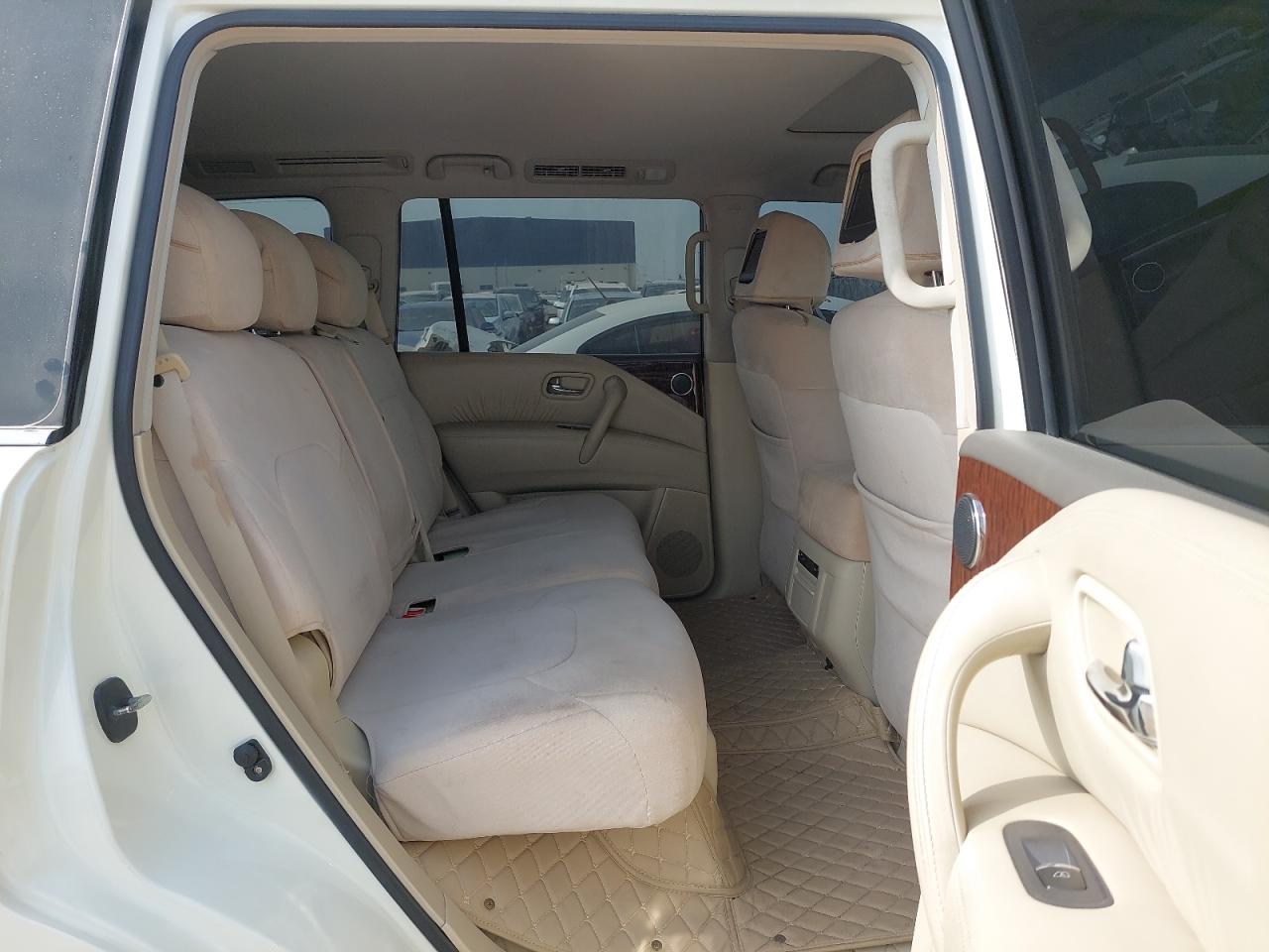 JN8AY2NY6E9060069 - 2014 Nissan Patrol - #86666344