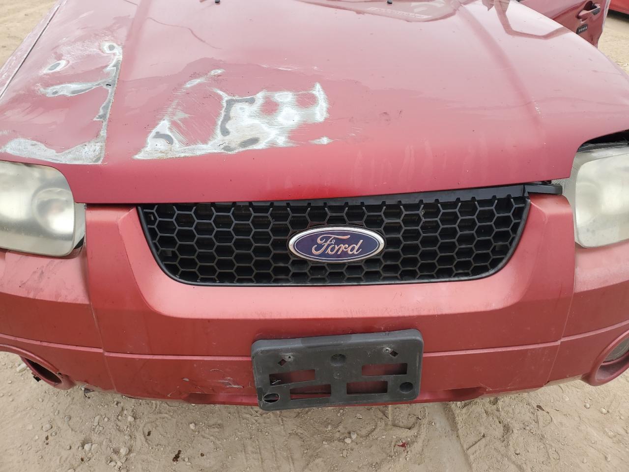 2006 Ford Escape - Image 13