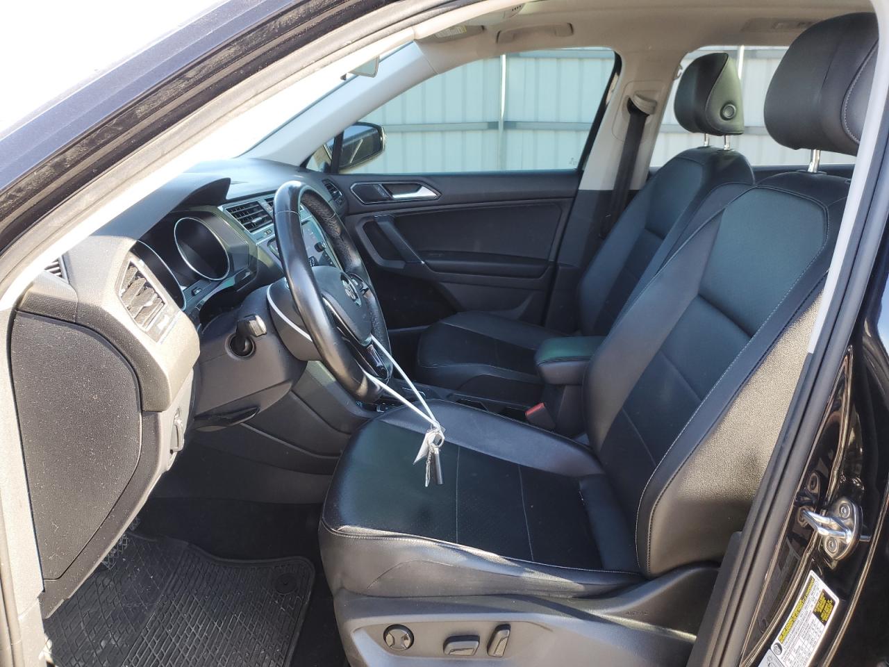 2018 Volkswagen Tiguan Se VIN: 3VV3B7AX0JM019403 Lot: 83060894