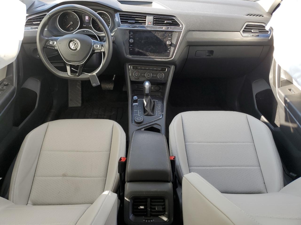2021 Volkswagen Tiguan - Image 8