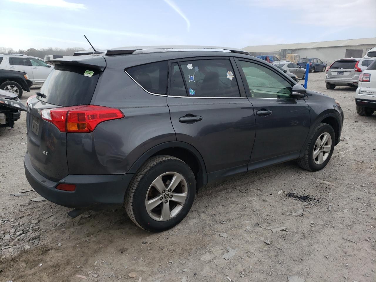 2015 Toyota RAV 4 - Image 3