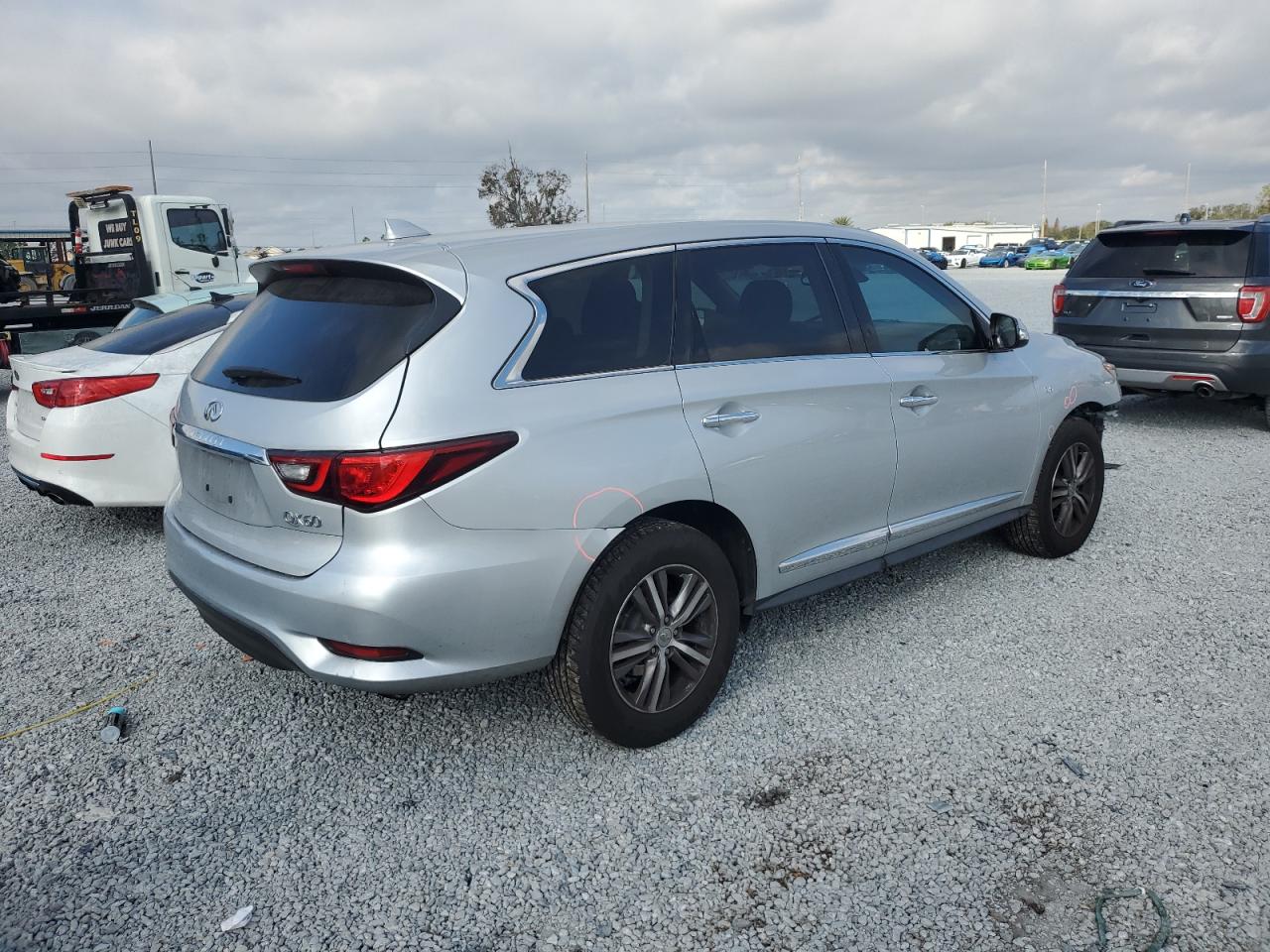 VIN 5N1DL0MN0LC533074 2020 INFINITI QX60 no.3