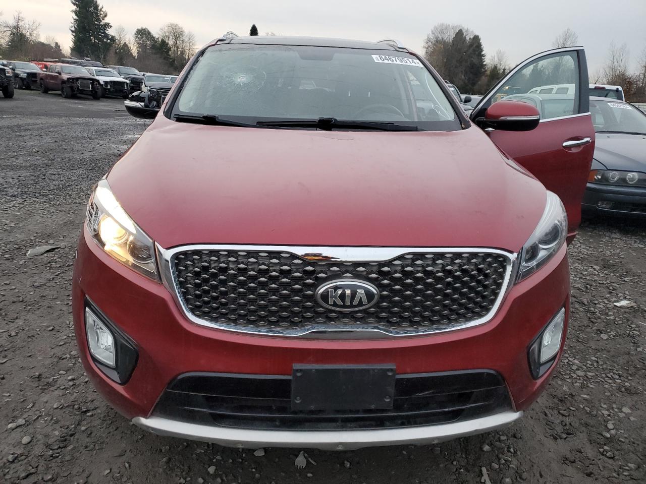 VIN 5XYPKDA58GG121079 2016 KIA SORENTO no.5