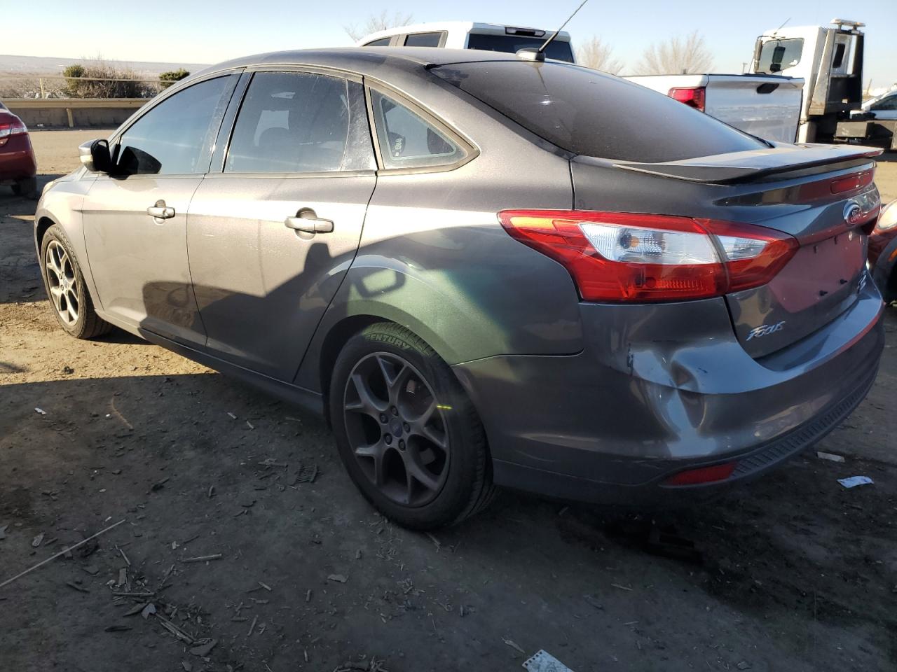 VIN 1FADP3F22DL237042 2013 FORD FOCUS no.2