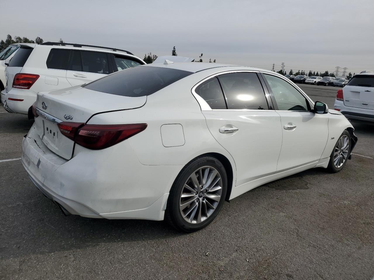 2018 Infiniti Q50 - Image 3