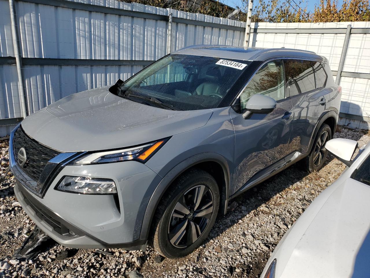 2021 Nissan Rogue - Image 1