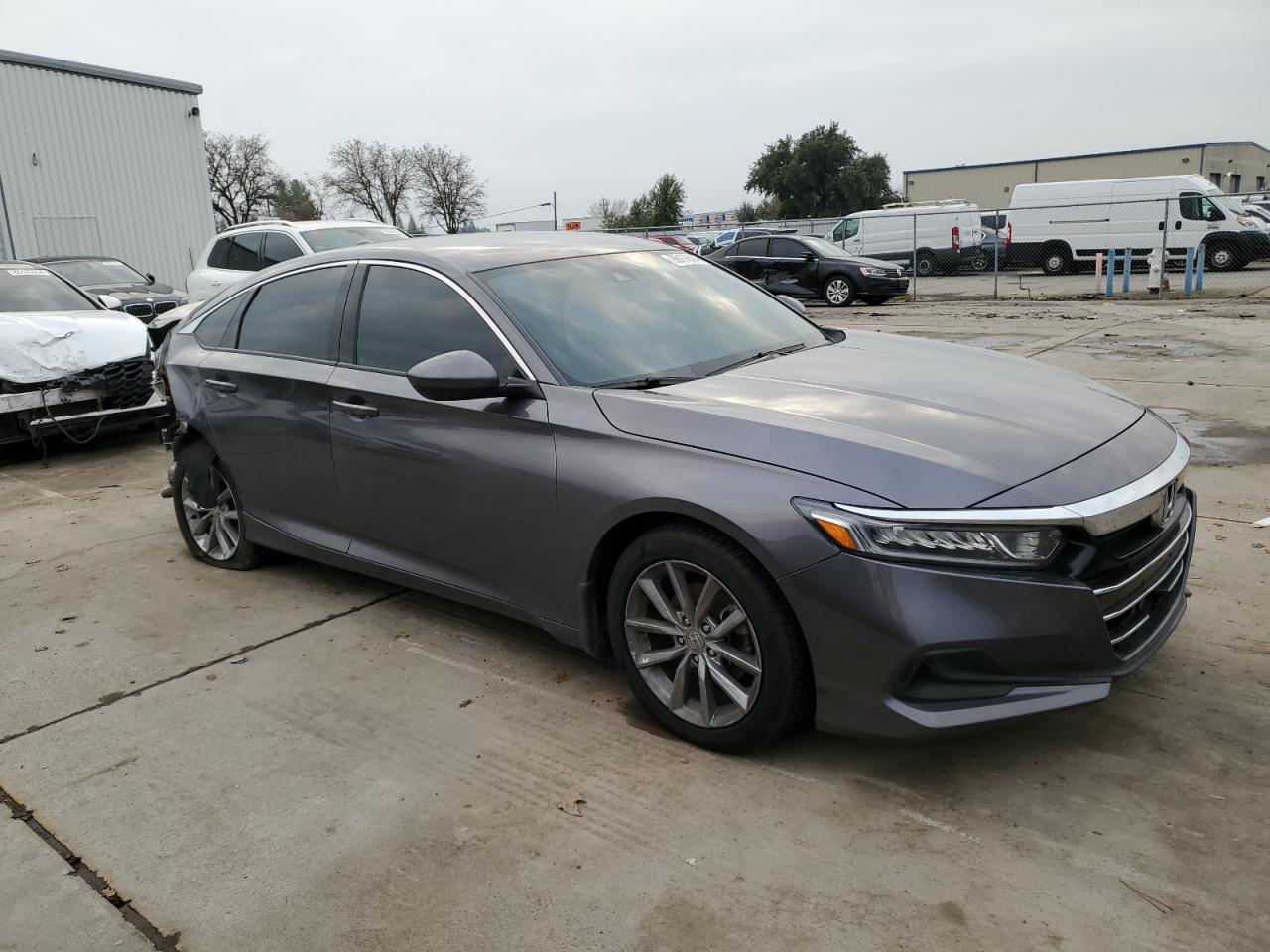 VIN 1HGCV1F17NA004506 2022 HONDA ACCORD no.4