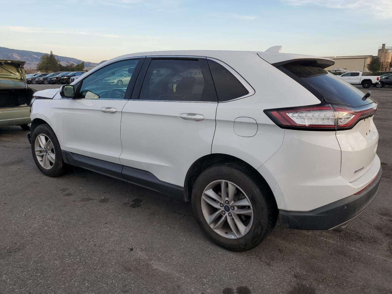 VIN 2FMPK3J99HBB79782 2017 FORD EDGE no.2