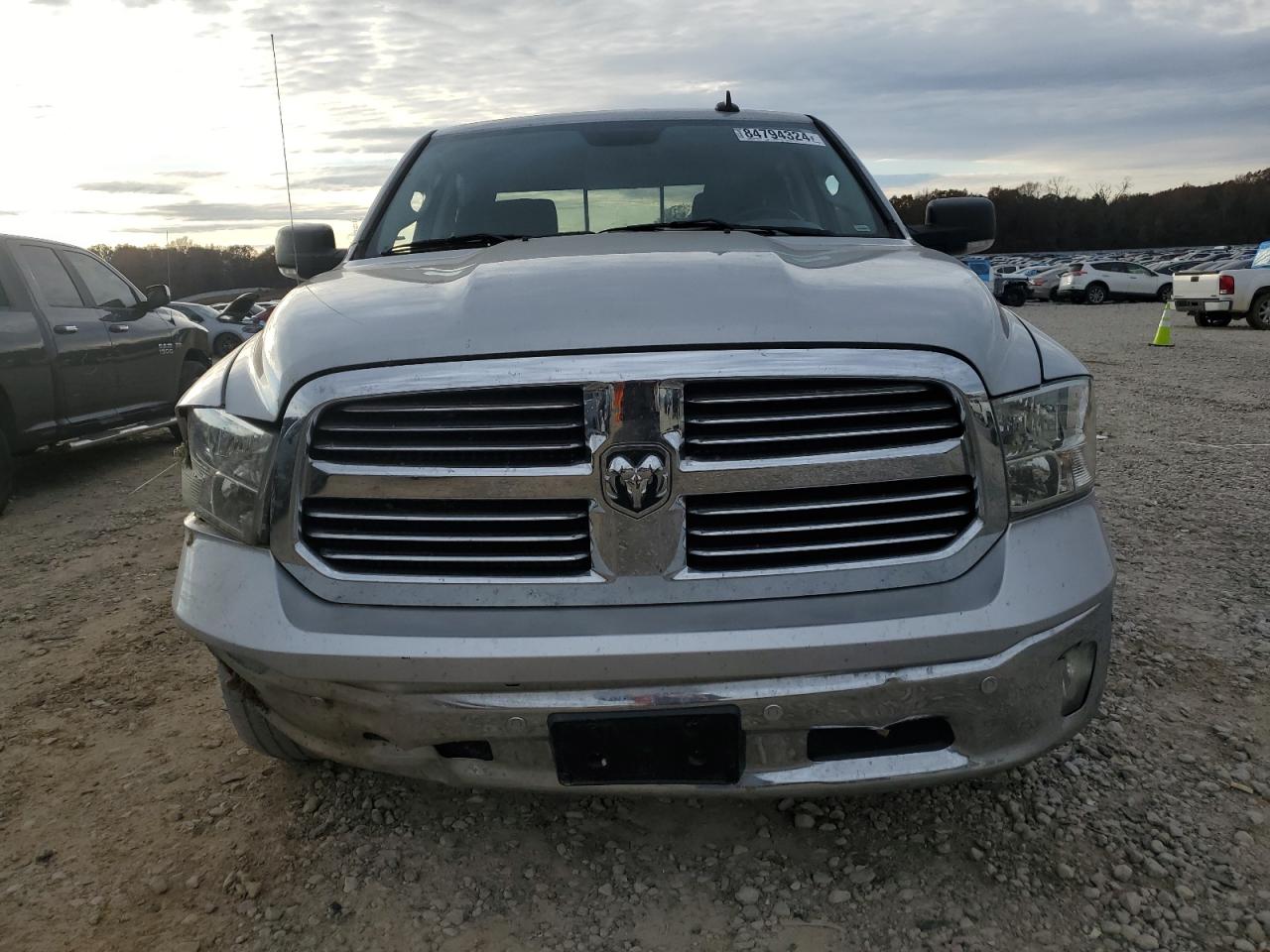 VIN 3C6RR6LT5GG375918 2016 RAM 1500 no.5