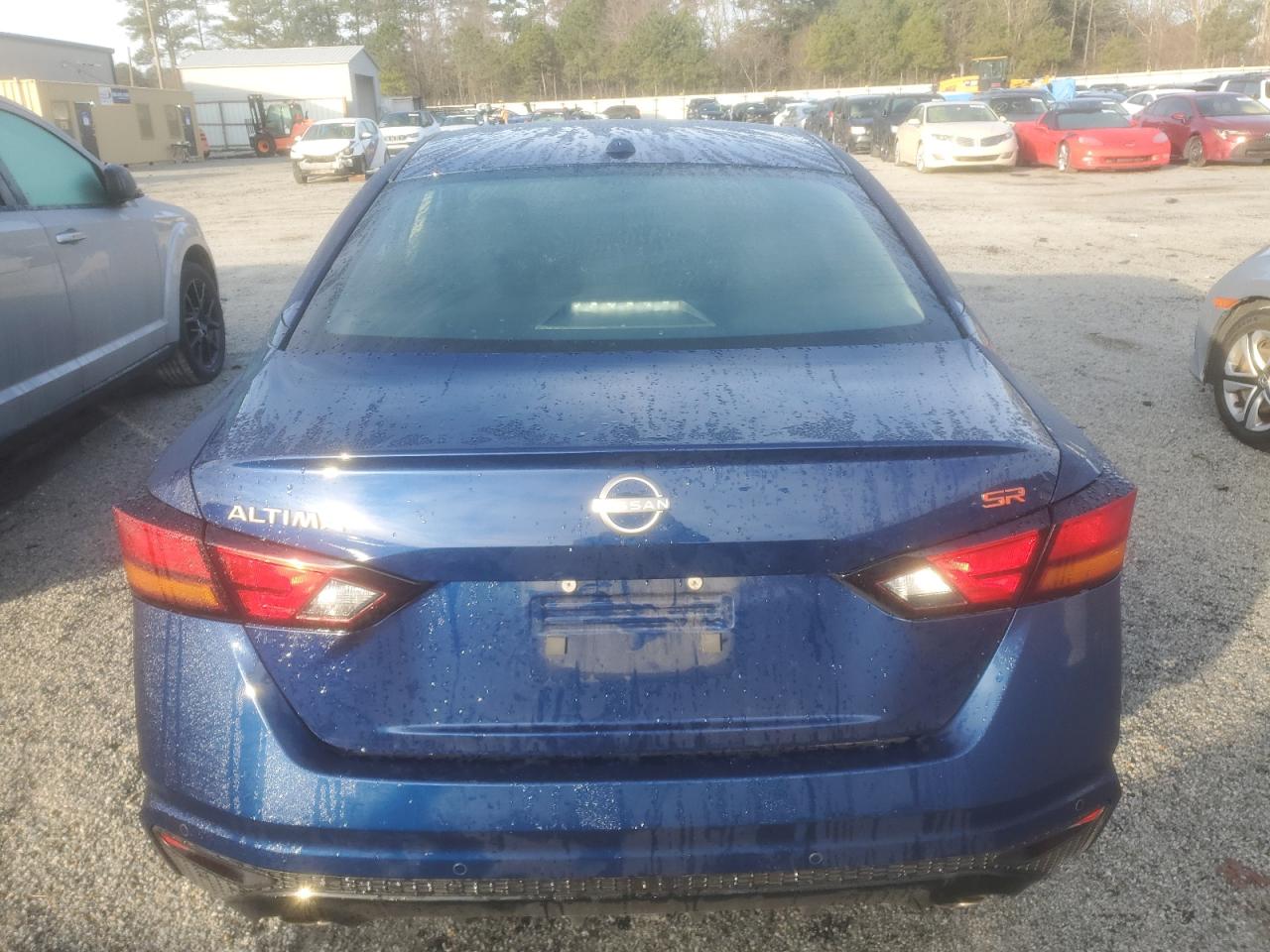 VIN 1N4BL4CVXRN352555 2024 NISSAN ALTIMA no.6