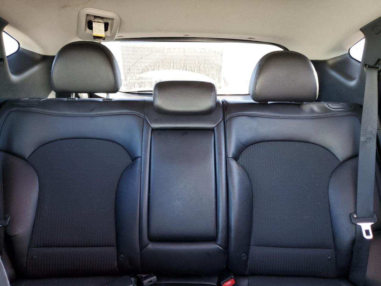 2013 Hyundai Tucson - Image 10