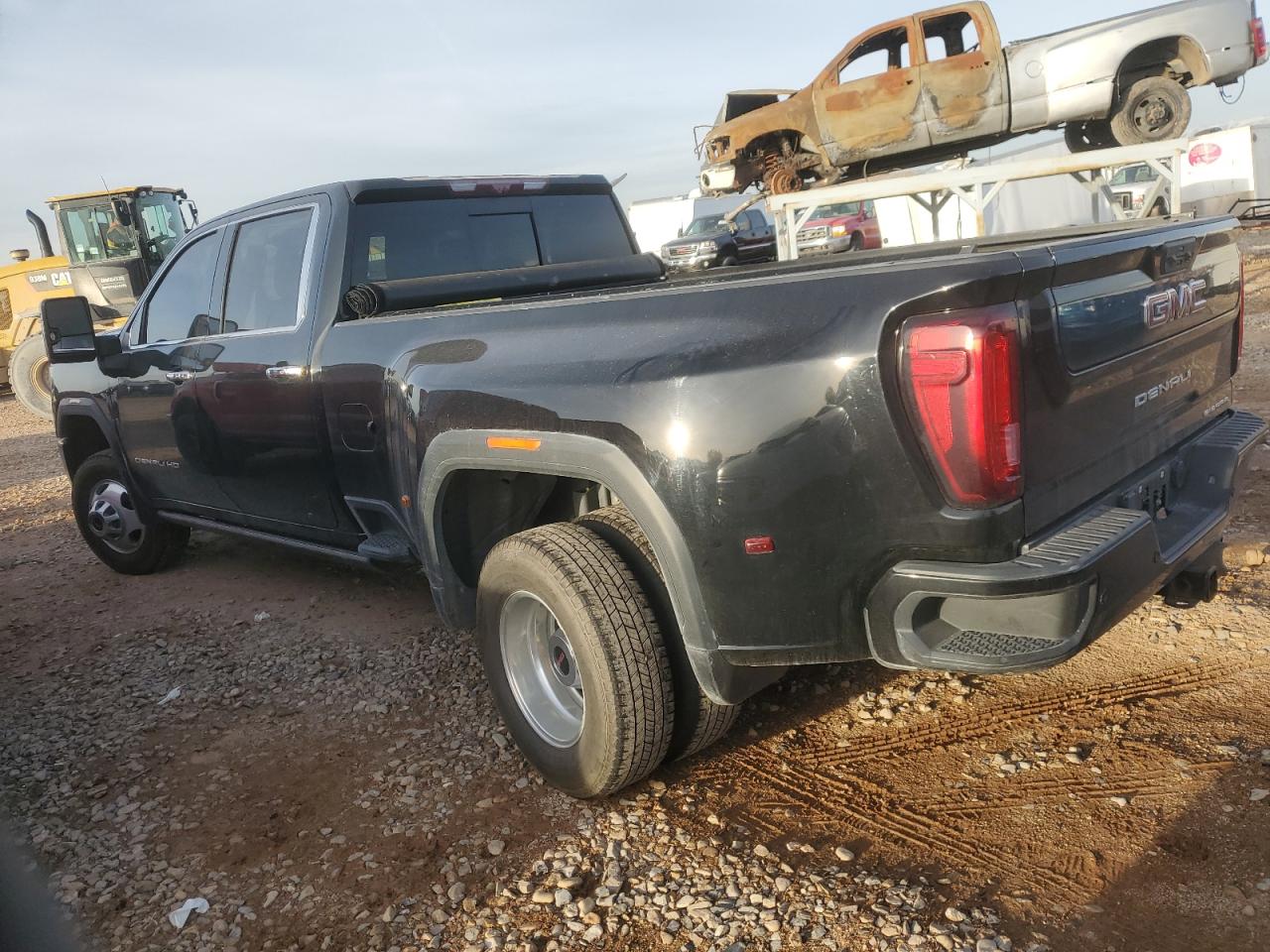 2021 GMC Sierra - Image 2