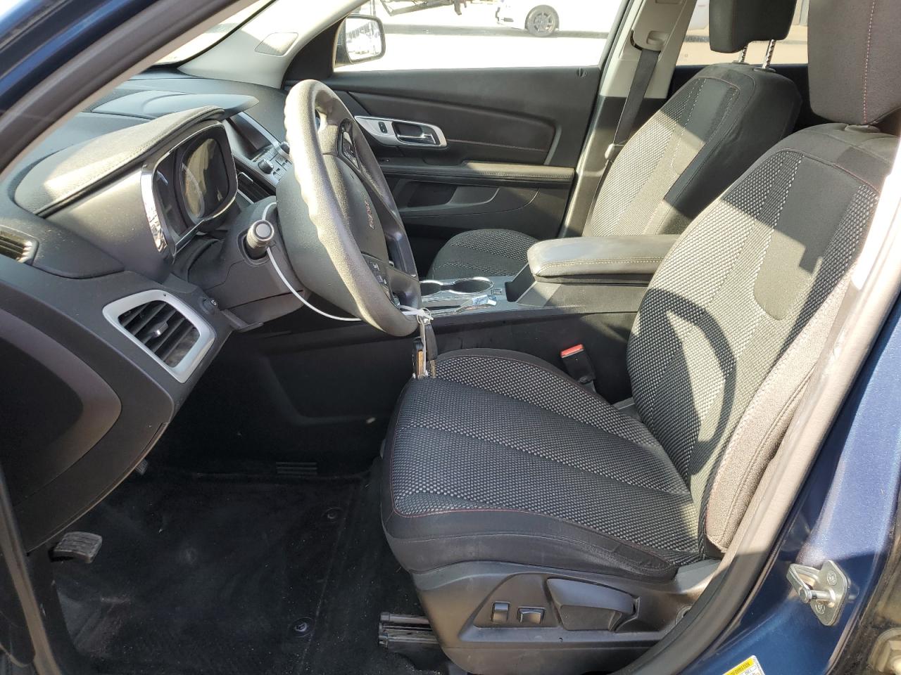 2017 GMC Terrain - Image 7