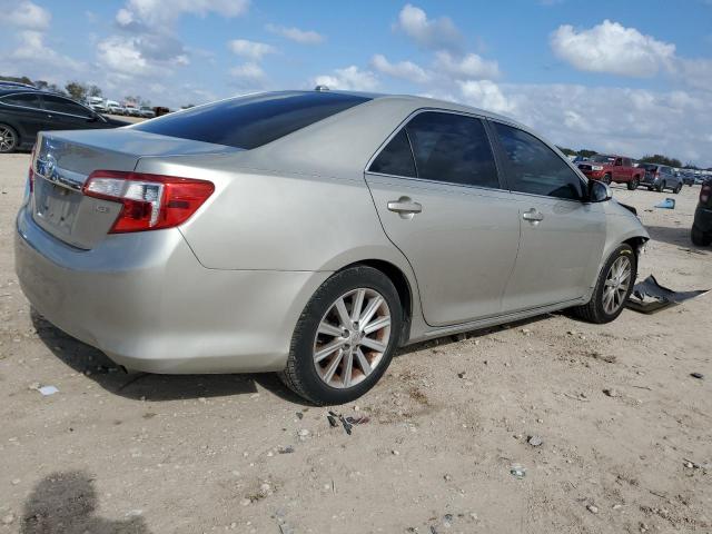  TOYOTA CAMRY 2014 Кремовый