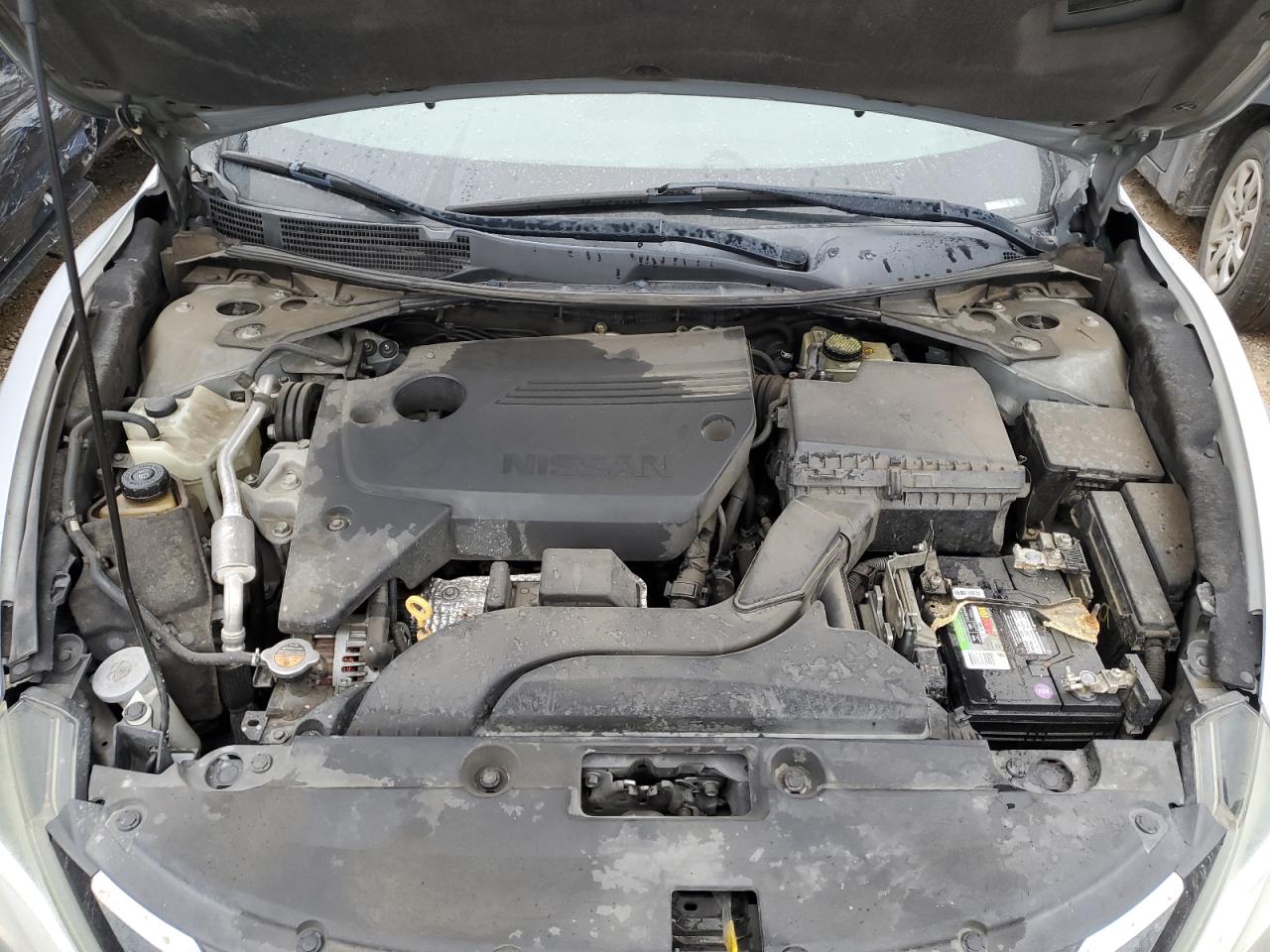 2016 Nissan Altima - Image 12
