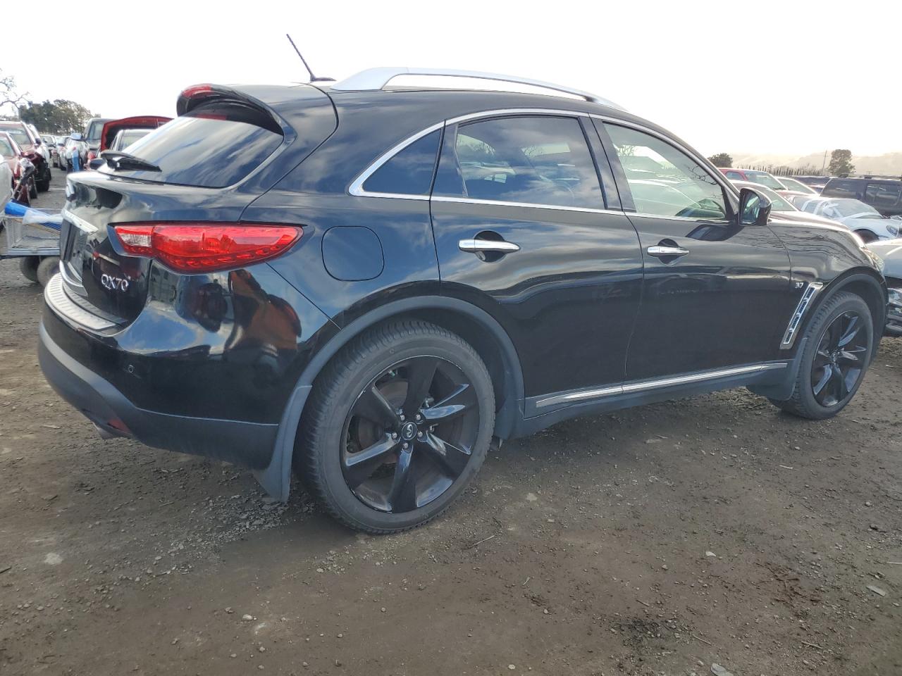 VIN JN8CS1MW2FM481239 2015 INFINITI QX70 no.3