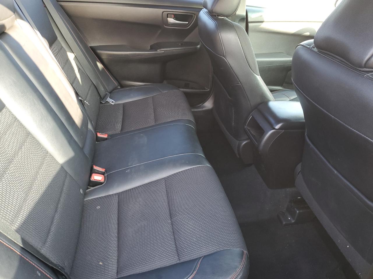 2017 Toyota Camry - Image 10