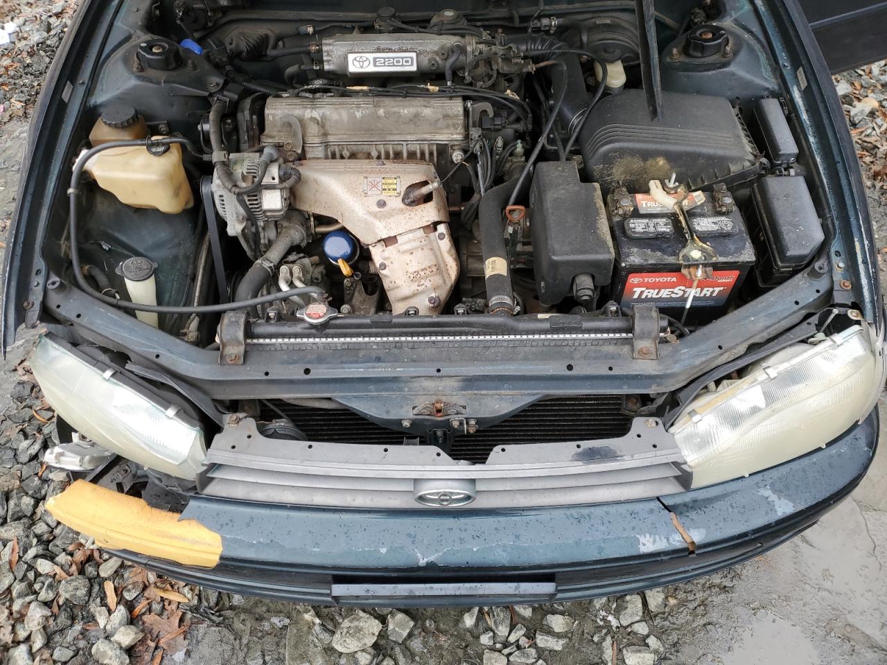 1994 Toyota Camry Le VIN: 4T1SK12E7RU451056 Lot: 86512464