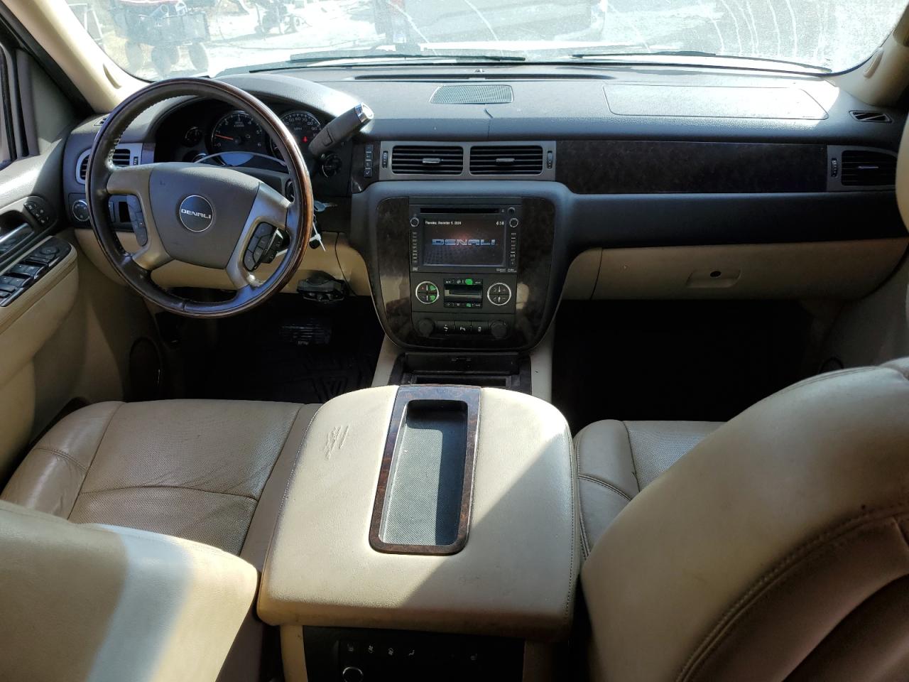 2013 GMC Yukon - Image 8