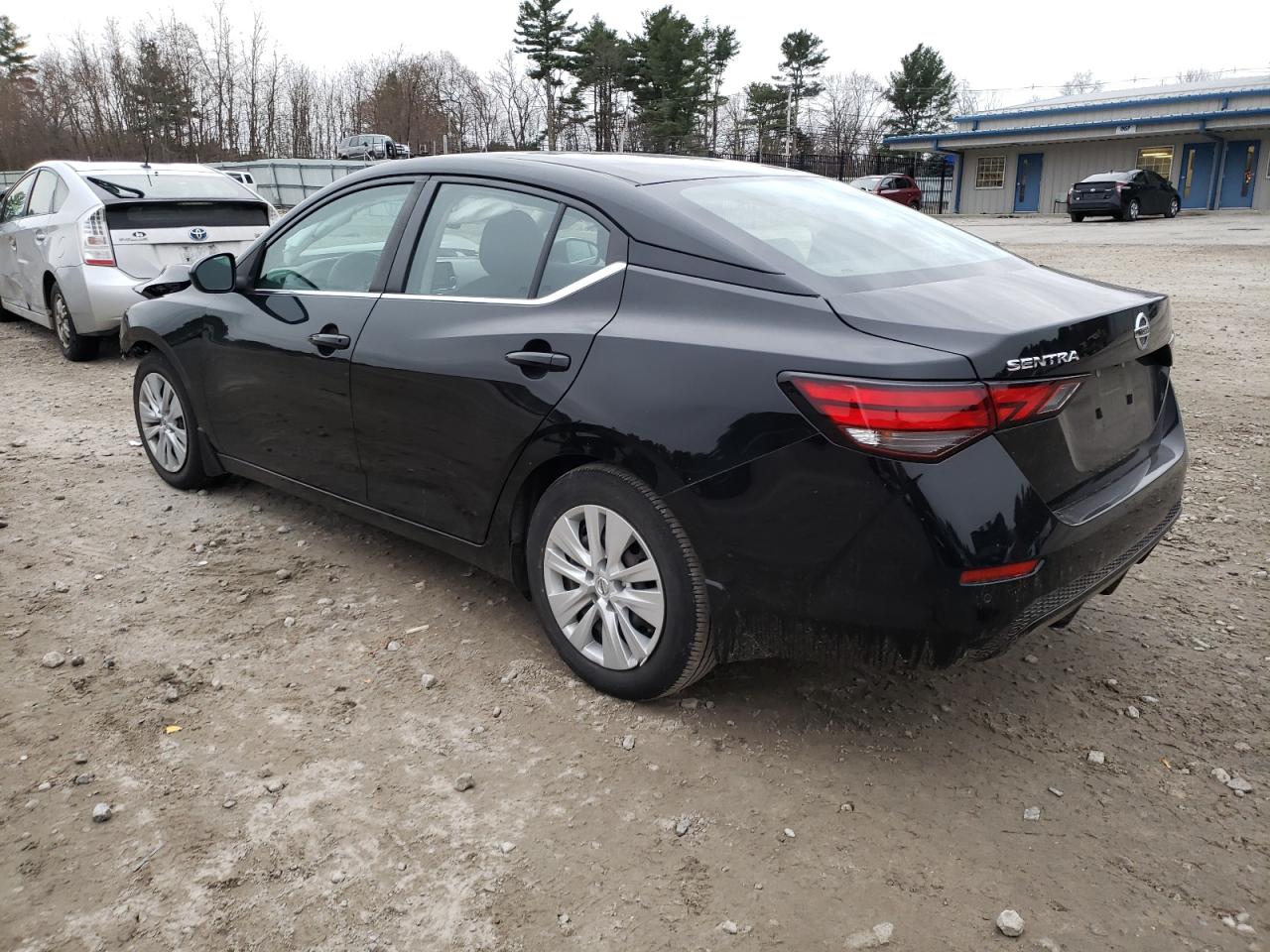 2020 Nissan Sentra - Image 2