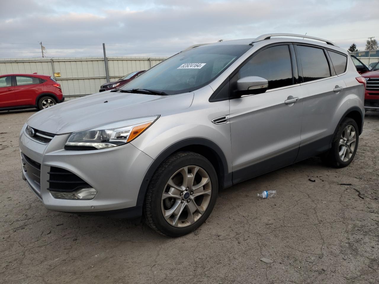 VIN 1FMCU9JX1FUC60275 2015 FORD ESCAPE no.1