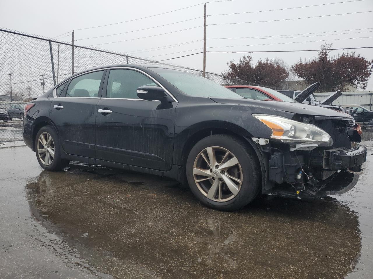 2015 Nissan Altima - Image 4