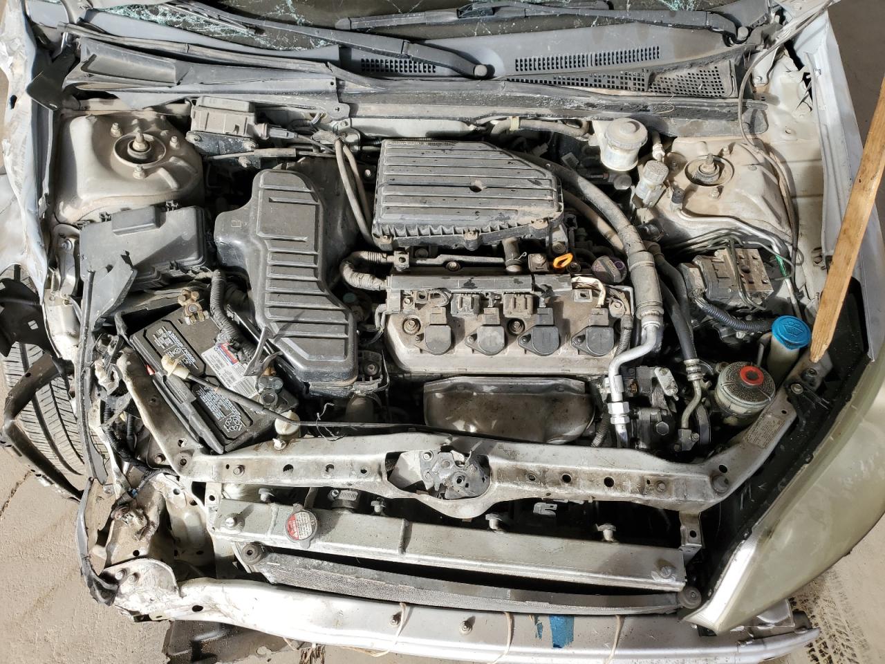 2004 Honda Civic - Image 12
