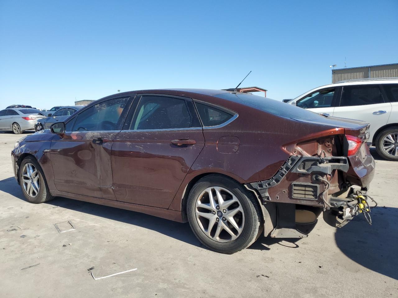 VIN 3FA6P0H77GR142773 2016 FORD FUSION no.2