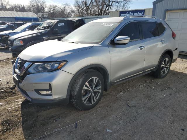  NISSAN ROGUE 2017 Silver