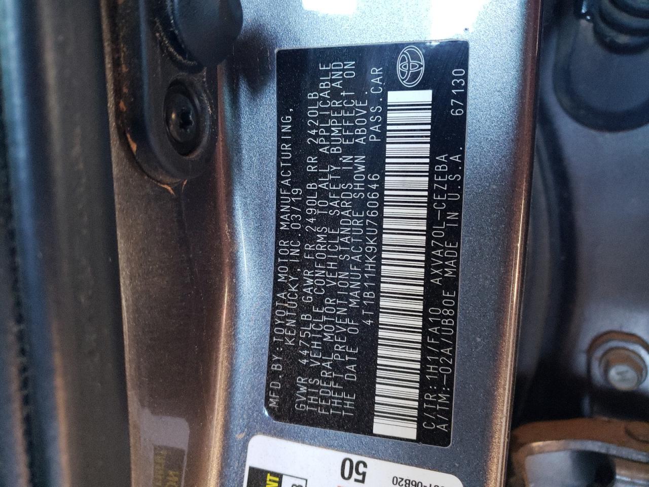 2019 Toyota Camry - Image 12