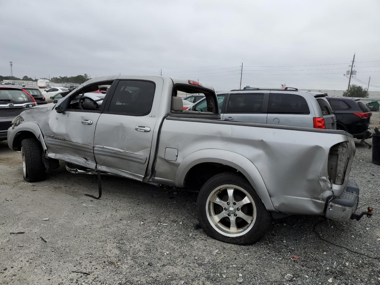2006 Toyota Tundra - Image 2