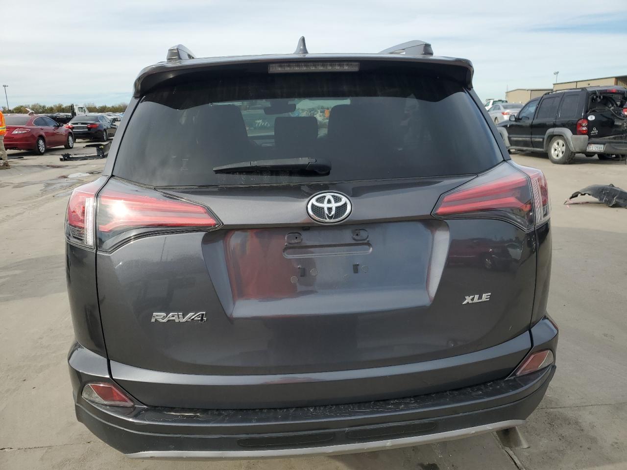 VIN JTMWFREV0HD106454 2017 TOYOTA RAV4 no.6