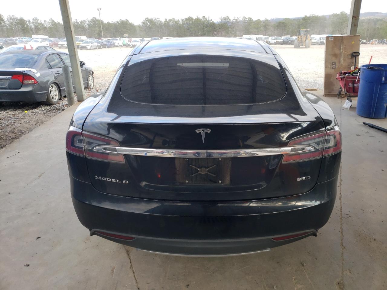 2015 Tesla Model S 85D VIN: 5YJSA1H26FF094560 Lot: 85236544