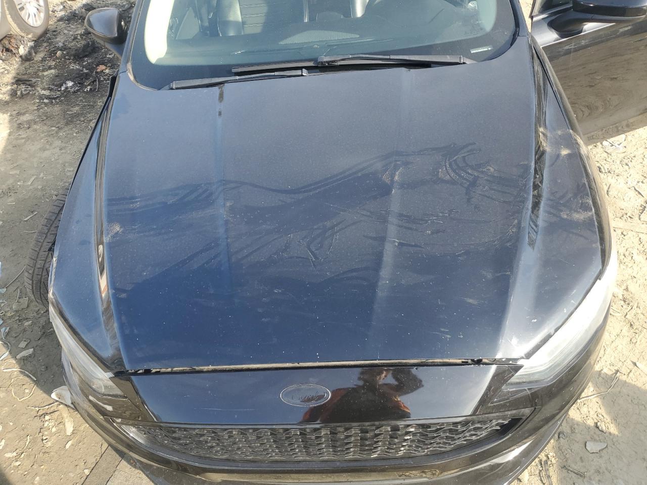 2017 Ford Fusion - Image 11