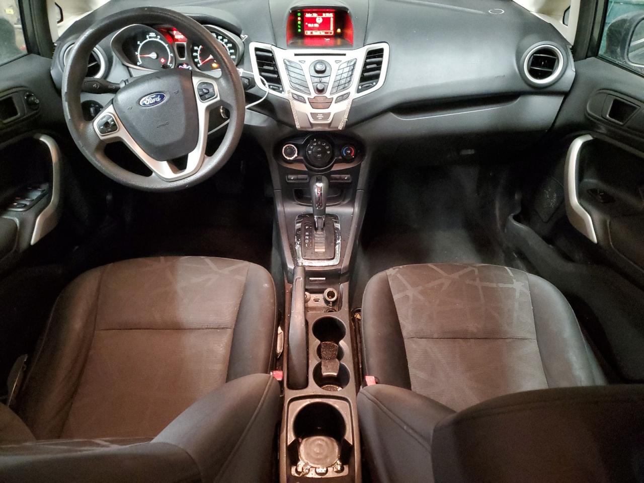 2011 Ford Fiesta - Image 8