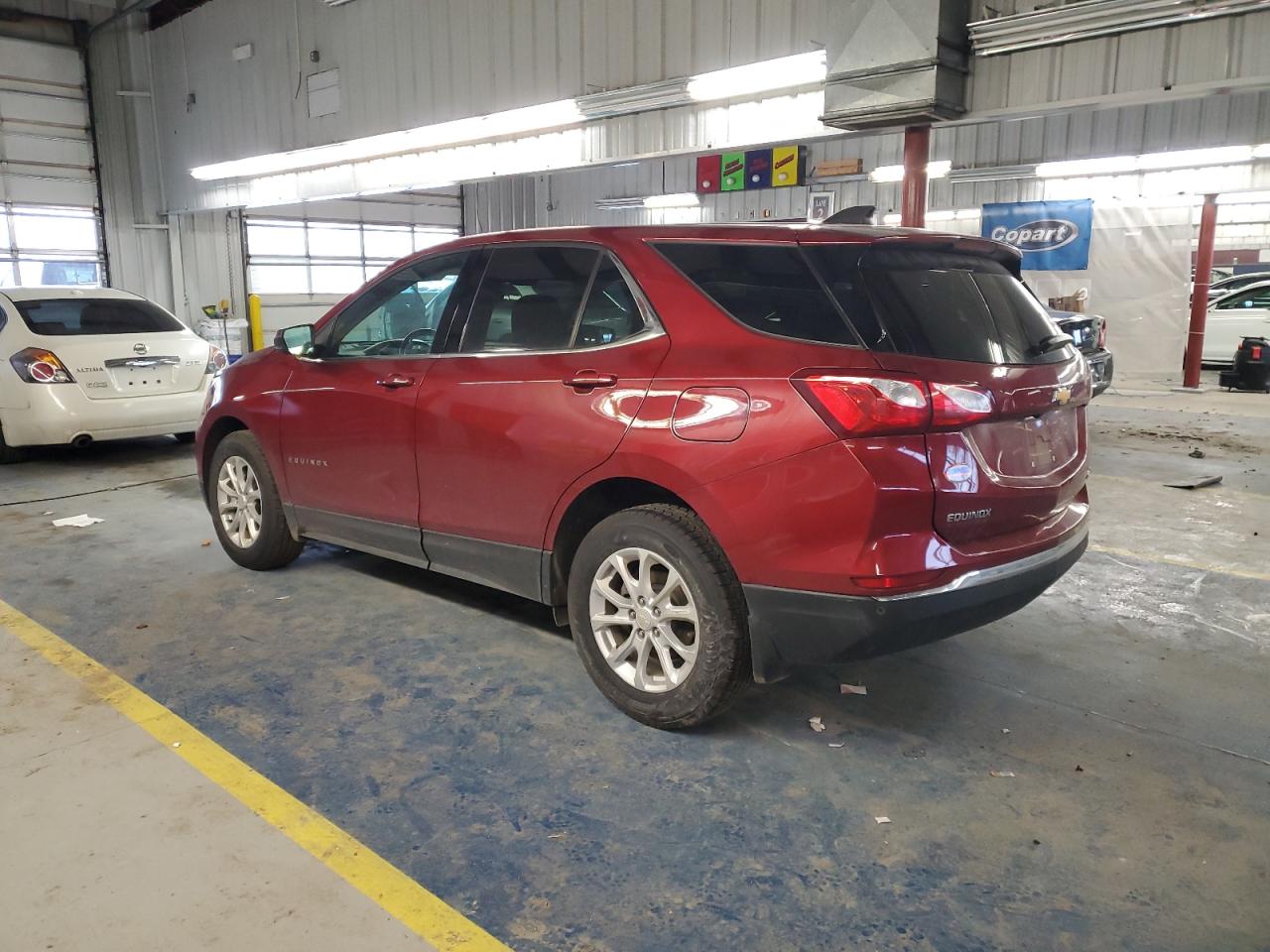 2020 Chevrolet Equinox - Image 2