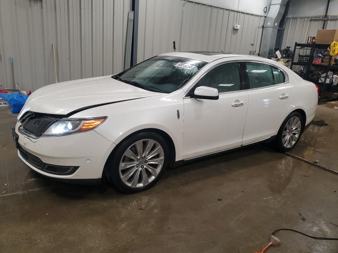 VIN 1LNHL9FT2DG600446 2013 LINCOLN MKS no.1