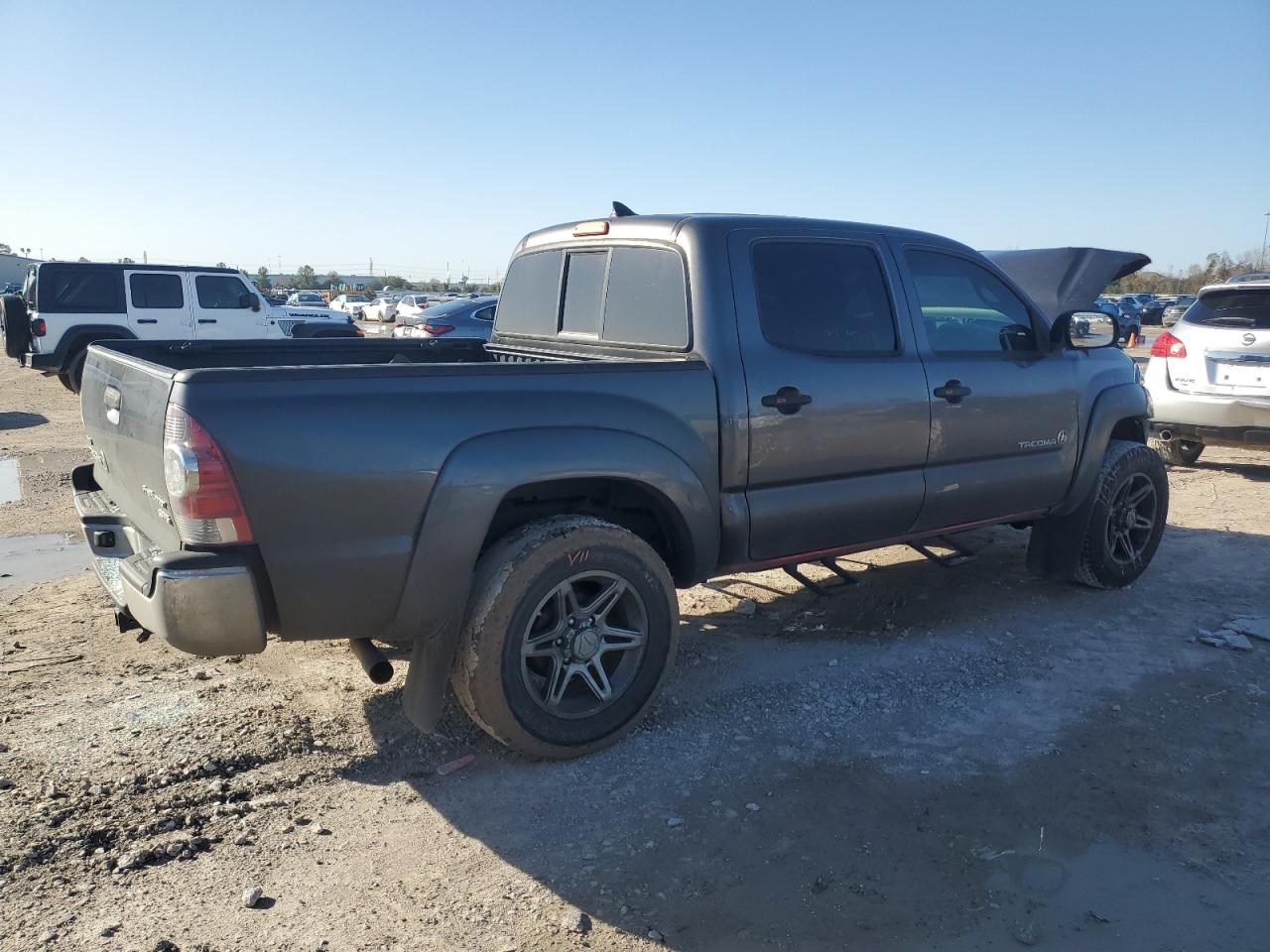 VIN 5TFJX4GN2EX030351 2014 TOYOTA TACOMA no.3