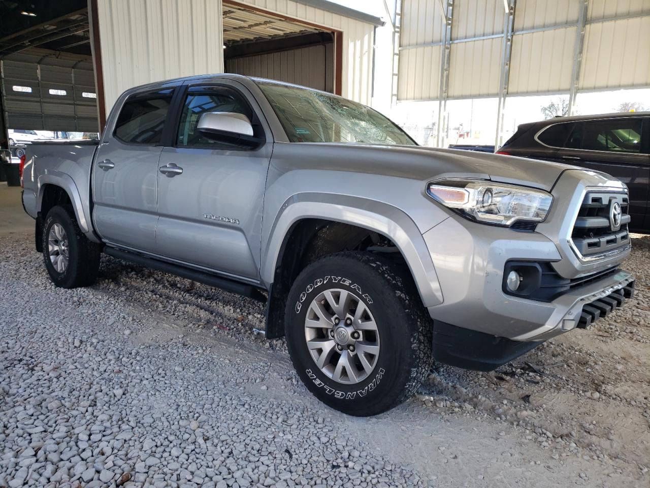 2016 Toyota Tacoma - Image 4